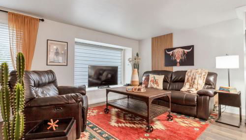 Backyard BBQ Retreat: Central 3bd - Prime Location - Foto 4