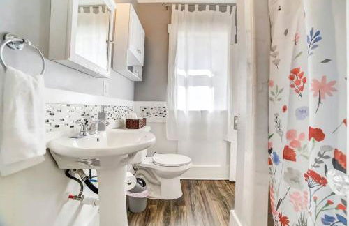 Southtown Downtown Home Walk to Riverwalk - Foto 15