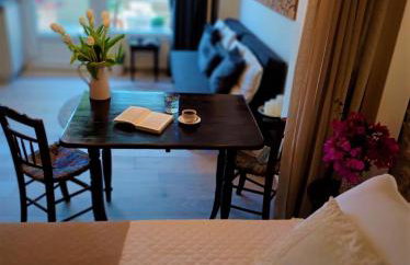 Angel's Suites - Photo 1