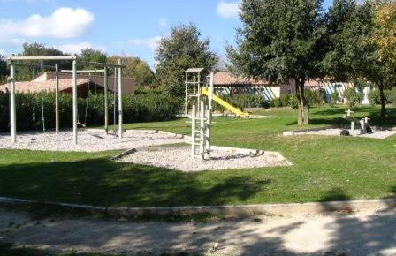 Provence, Uzès, Gaujac maisonnette 6-7 personnes dans résidence - Photo 16