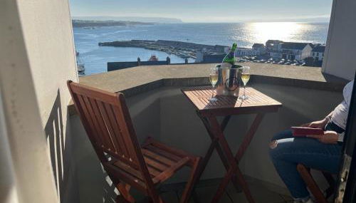 Portrush Penthouse Stunning Harbour & Atlantic Views only 2 mins walk to Harbour & Ramore - Foto 2