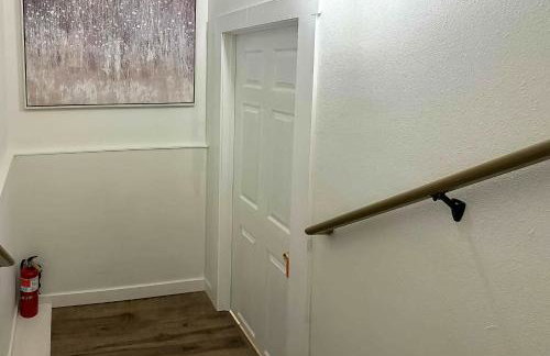 Walk to Light Rail Quiet Judkins Park Home Base! - Foto 19