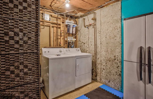 4BR Get Awaydog Friendlywith Gym! - Photo 39