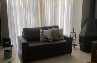 Desfrute do sossego da Vila Suzana - Foto 1