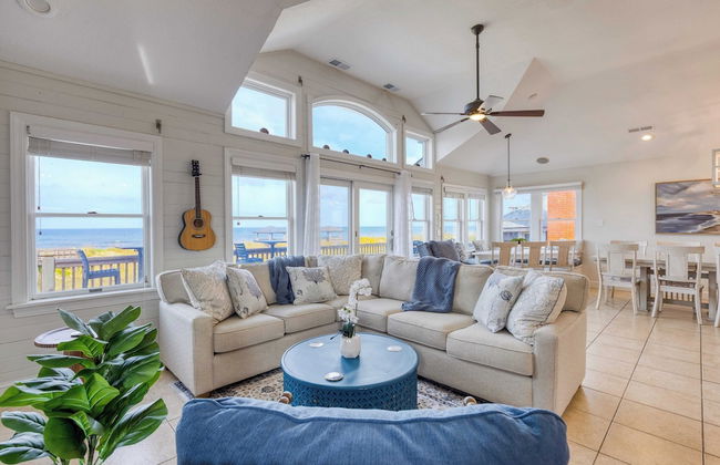 Sleeps 28 Beachfront w/ Pool, Hot Tub, Game Room Atlantic Watch by Avantstay - Foto 11