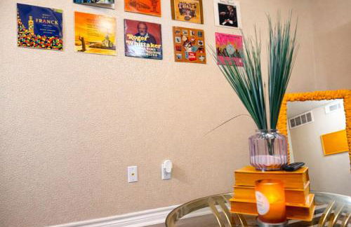 Boutique Condo with Patio Heart of Downtown Memphis Gated Parking - Foto 15