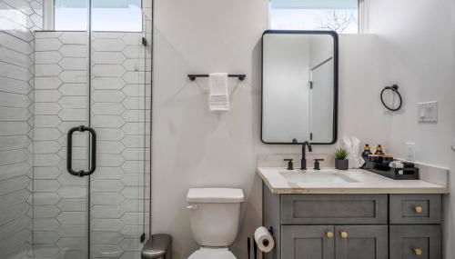 Nestled Nook Bungalow #7033A @East End revitalized - Foto 5