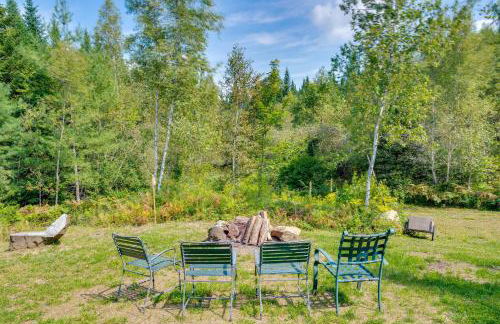 Fire Pit and Views Pet-Friendly Vermont Cabin - Foto 34