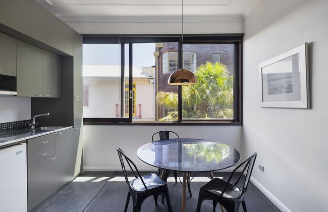 Regents Court Sydney - Photo 12