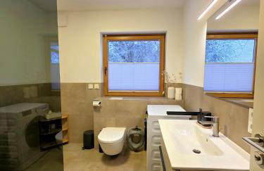 Modernes Ferienhaus mit großer Küche, Terrasse & Garten - Foto 7