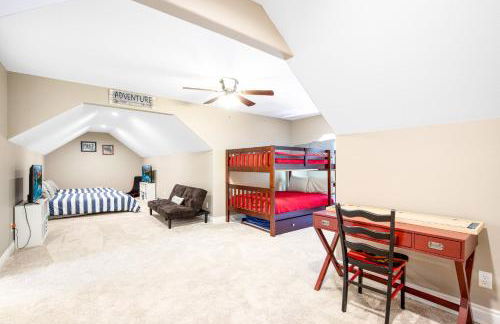 Luxury Home on Cove with Boat Slips, Waterslides, and Jump Deck - Foto 38