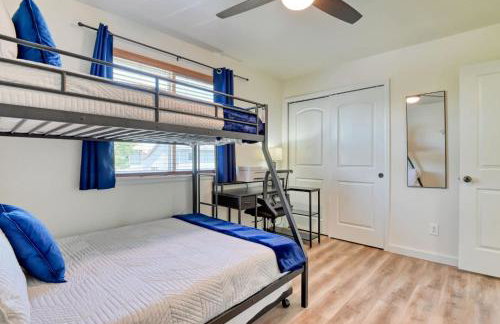 FlightDeck HotTub Fireplace NearAirport FamilyHome - Foto 39