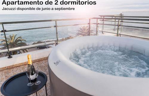 Apartamentos LA PARRETA PRIMERA LÍNEA - Photo 2
