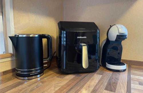 Caravan 5 by The River Severn, dog friendly, great for contractors, walkers and fishing on the river - Photo 6