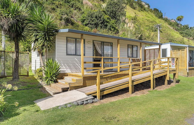 Port Waikato Holiday Park - Photo 8