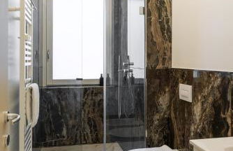 Luxury Milan Apartment - Penthouse in Historic City Center - Photo 19