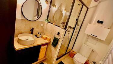 Appartement au cœur de la cité d'Angoulême - Foto 2