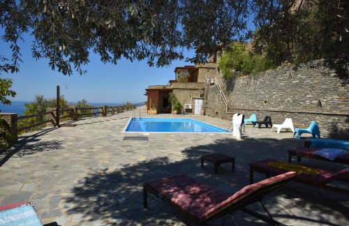 Andros Escape Condos - Foto 45