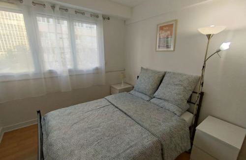 5 mn, 450m walk Metro La Defense, 3 bedrooms, Parking - Foto 12