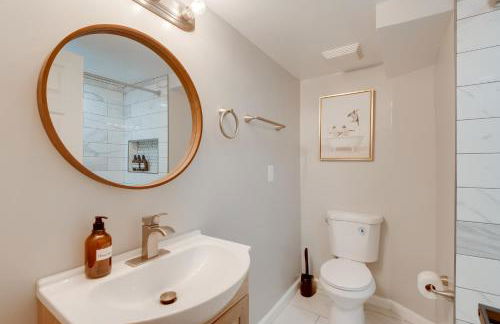 2 Mi to Historic Occoquan District Modern Duplex - Foto 14