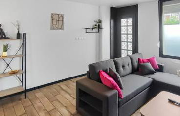 Maison plein pied Béthune avec place de parking, jardin clos et terrasse exterieure, quartier calme proche centre proche gare, capacité 4 personnes - Foto 19