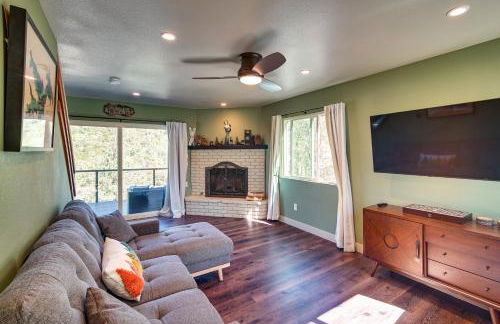 Running Springs Cabin with Spacious Deck and Hot Tub! - Foto 4