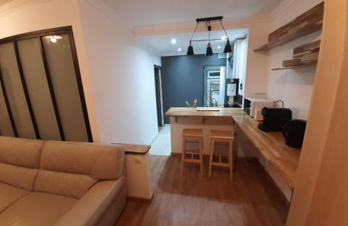 Appartement 2 pièces, proche RER, Bus et chateau - Foto 7