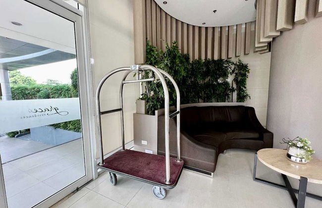 H&H @ Grace Residences - Photo 3