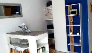 studio presqu'île Fouras proche de la plage parking privé - Foto 5, wardrobe