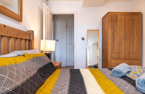 The Old Library - Modern Apartment near the Train Station and Racecourse - Foto 30