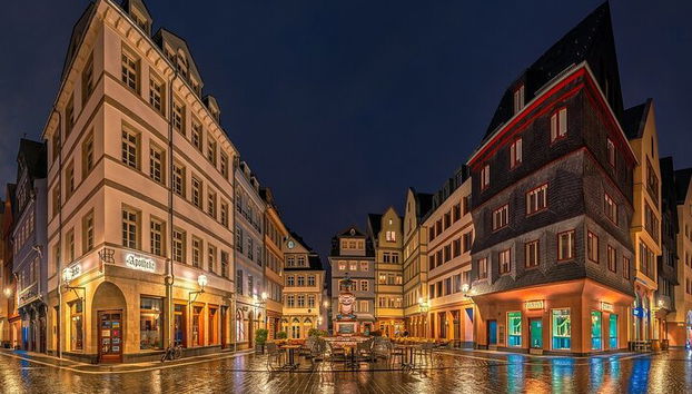 Private half day Tour of Frankfurt with driver and local guide - Photo 4