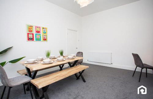 Vacant Nests The Fredrick Close to sea front - Photo 27