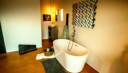 Amazing Lone Pine Cabin for Glamping in California - Foto 4