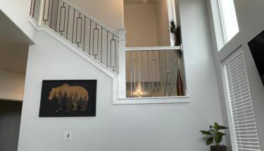 NEW 4-bed 4-bath Stylish House with Mountain View and 2 garages - Foto 4