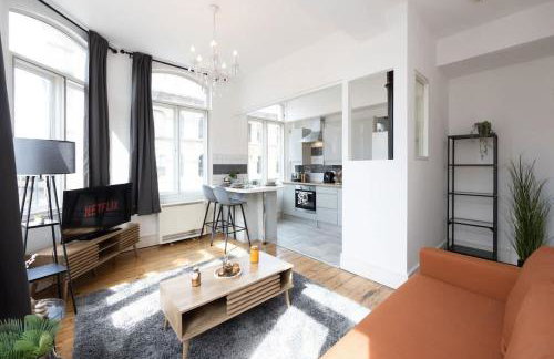 2 Bed City Centre Flat Sleeps 6 - Foto 9