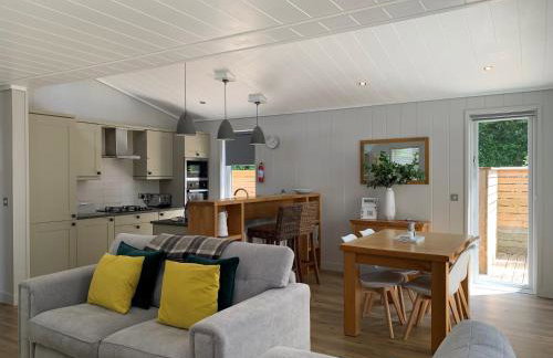 The Retreat, Strawberryfield Park - Photo 8