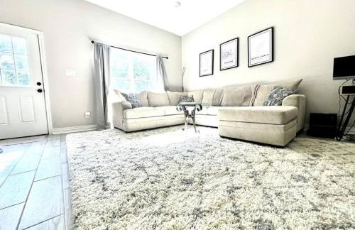 Black and White Retreat 8min to downtown - Foto 14