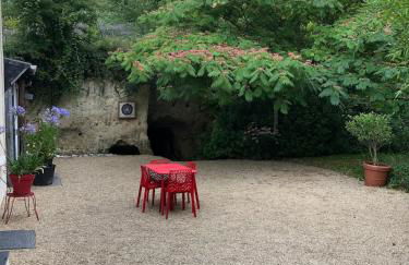 Small house in a troglodyte pit - Photo 18