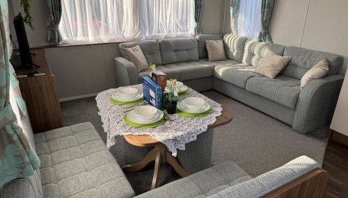 Haggerston Castle - Caravan - Sleeps 6 - Parking - Foto 1