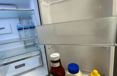 The Blue House- Backyard, grill, pets welcome - Foto 26