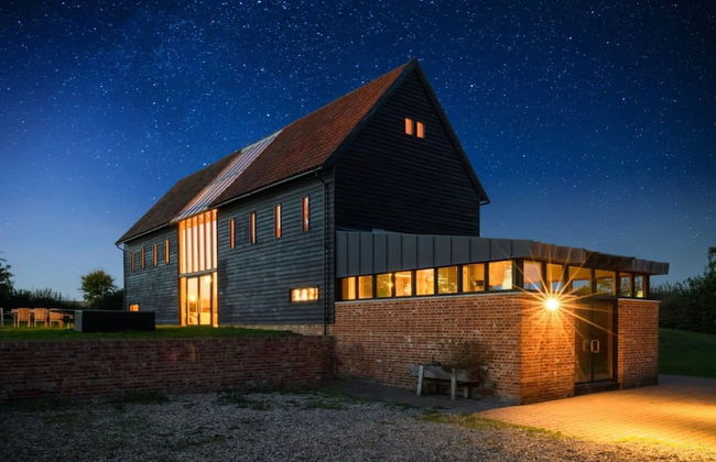 Grand Suffolk Barn Conversion - Foto 19