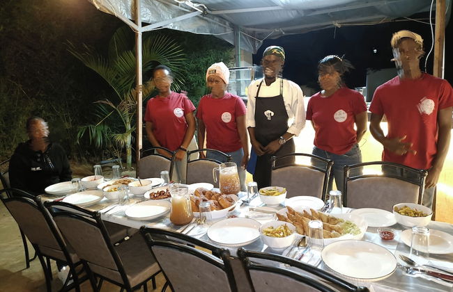 Redhill Cliff Complex - Foto 2