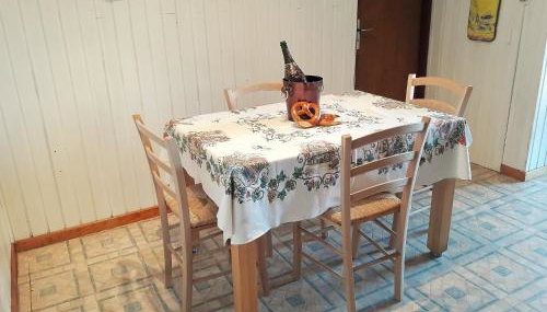 Aux 6 hirondelles - Foto 2