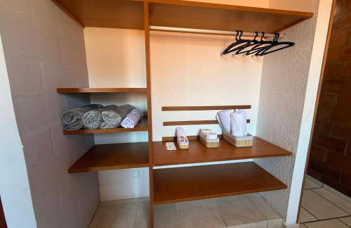 Varandas ao Mar Apto 117 Cond Frente Mar na Praia Grande - Foto 18