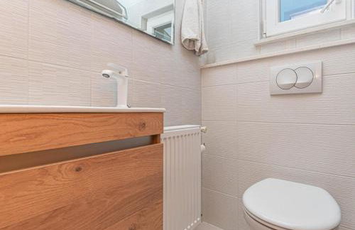 Villa Maria with Outdoor Pool - Foto 21