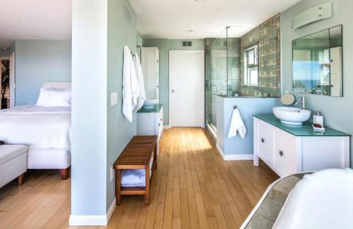 Beach Resort Home with Ocean Views Jacuzzi & Sauna! - Foto 19