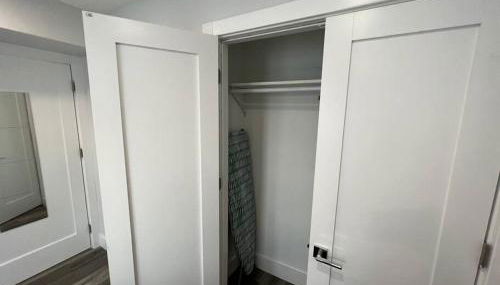 The Chic Suite - 1BR with Luxe Amenities - Foto 5, wardrobe