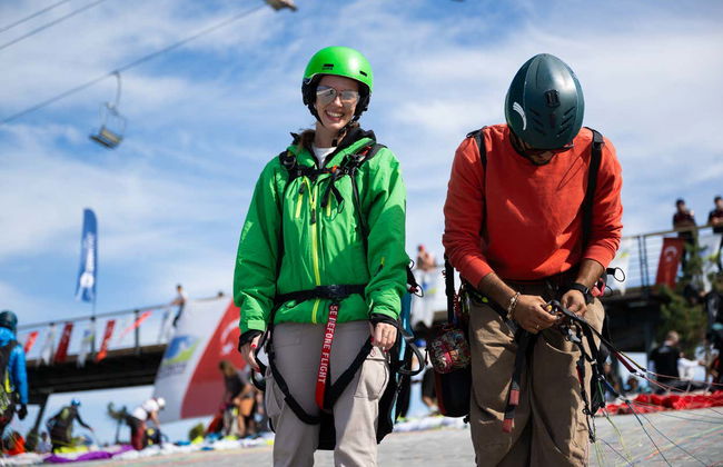 Paragliding in Ölüdeniz - Photo 1