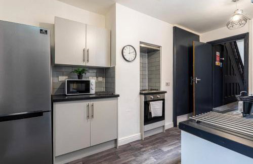 Town Centre 6 Bed Home Work Rest Warrington - Foto 42