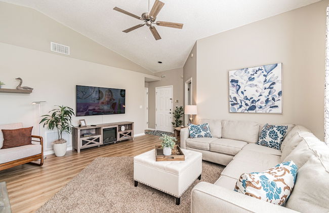 Near Theme Parks! In-Ground 3 BR Pool Home, Sleeps 7, Total Privacy! - Foto 25